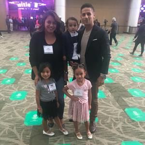 Meet your Posher, Victor